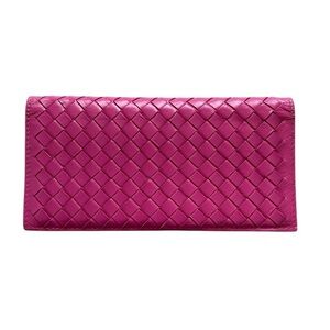 Royal Avenue Pink Woven Clutch Wallet